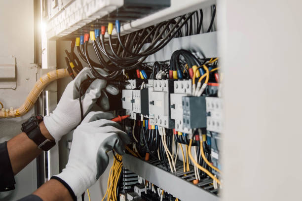 Best Licensed Electrician  in Layhill, MD
